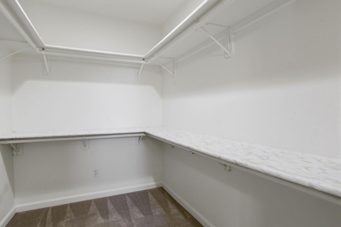 Detail Gallery Image 36 of 54 For 659 Upton St, Redwood City,  CA 94061 - 4 Beds | 4/1 Baths