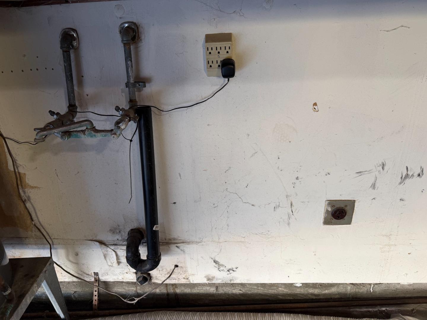 Detail Gallery Image 10 of 20 For 744 Atherton Cir, Salinas,  CA 93906 - 3 Beds | 2 Baths