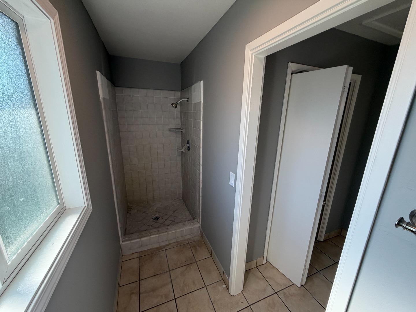 Detail Gallery Image 6 of 20 For 744 Atherton Cir, Salinas,  CA 93906 - 3 Beds | 2 Baths