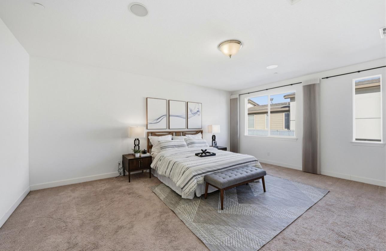 Detail Gallery Image 17 of 37 For 1053 El Capitan Ter, Sunnyvale,  CA 94085 - 3 Beds | 3 Baths