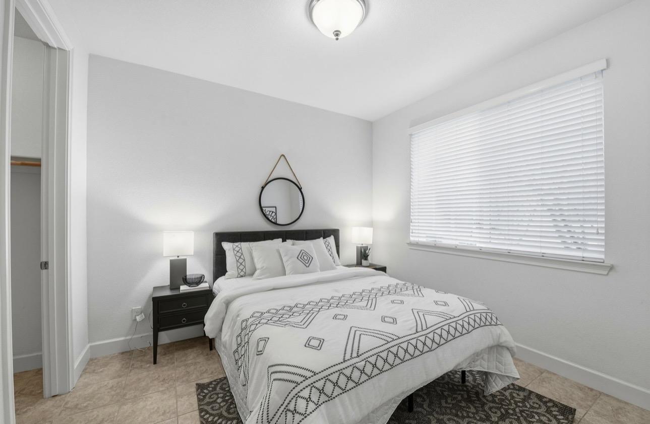 Detail Gallery Image 24 of 37 For 1053 El Capitan Ter, Sunnyvale,  CA 94085 - 3 Beds | 3 Baths