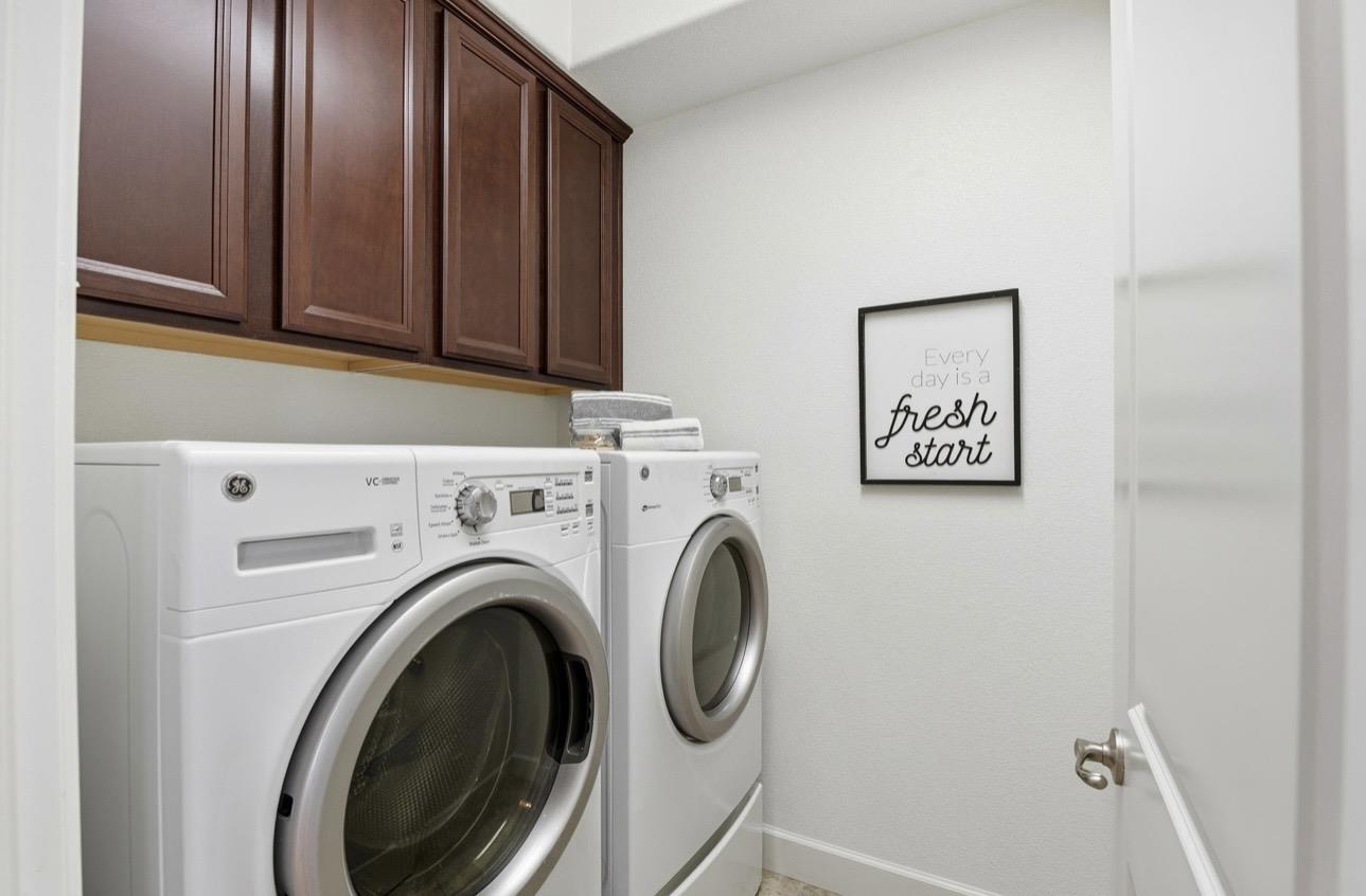 Detail Gallery Image 33 of 37 For 1053 El Capitan Ter, Sunnyvale,  CA 94085 - 3 Beds | 3 Baths