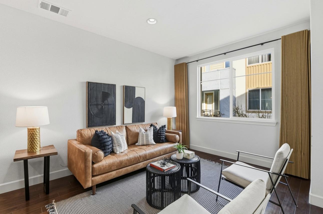 Detail Gallery Image 8 of 37 For 1053 El Capitan Ter, Sunnyvale,  CA 94085 - 3 Beds | 3 Baths