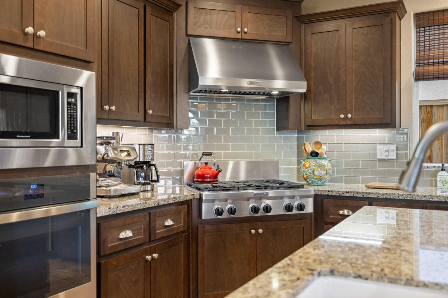 Detail Gallery Image 16 of 44 For 16410 E Garrison Dr, Marina,  CA 93933 - 3 Beds | 2/1 Baths