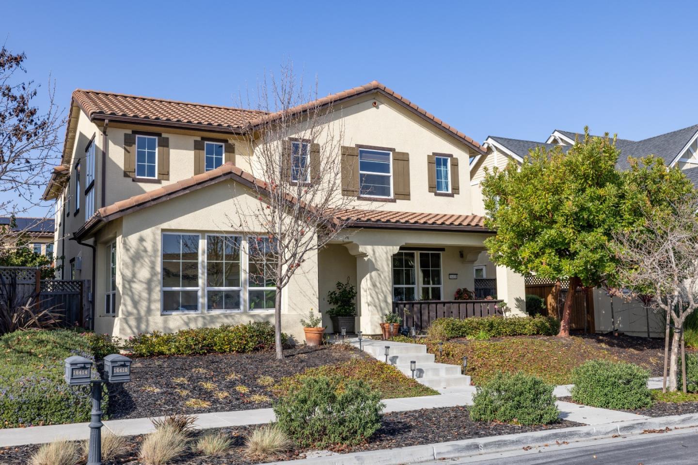 Detail Gallery Image 2 of 44 For 16410 E Garrison Dr, Marina,  CA 93933 - 3 Beds | 2/1 Baths