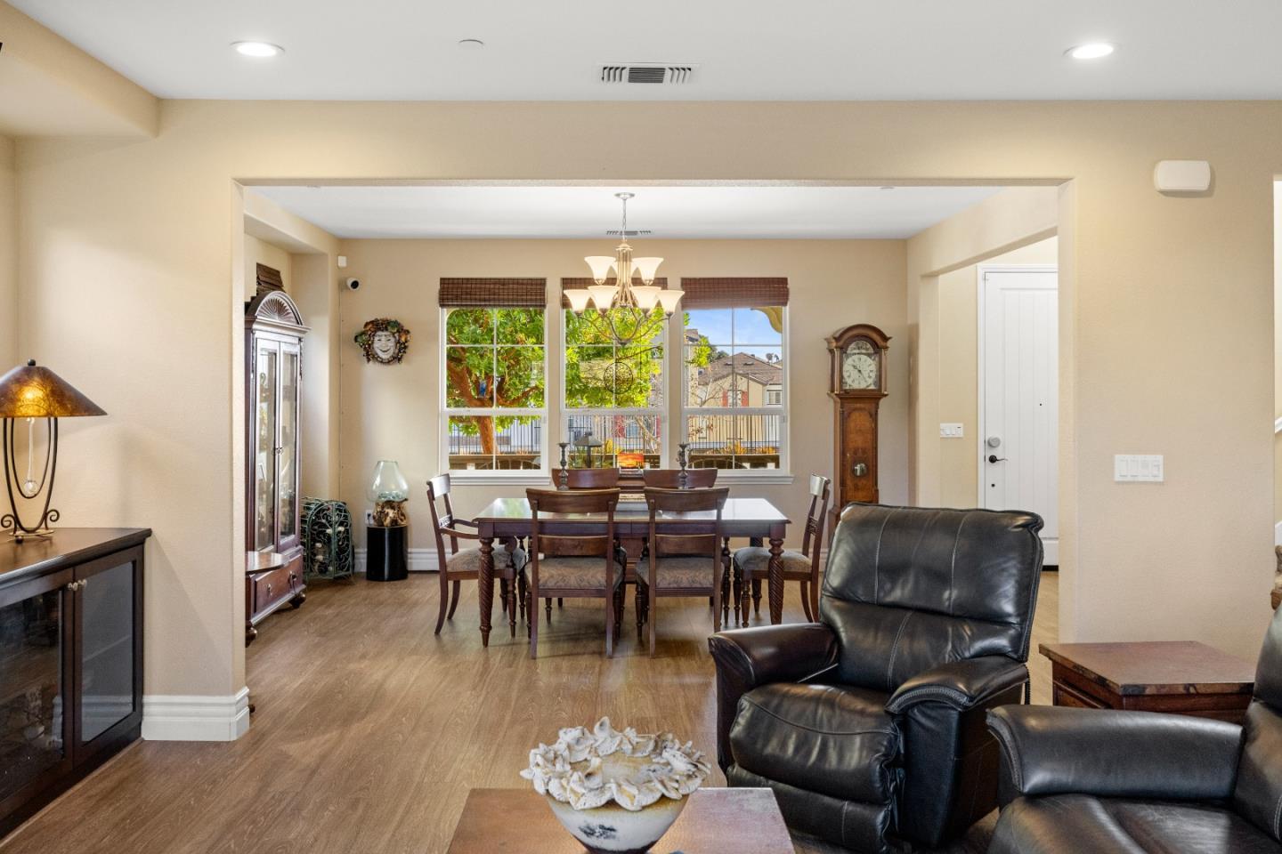 Detail Gallery Image 9 of 44 For 16410 E Garrison Dr, Marina,  CA 93933 - 3 Beds | 2/1 Baths