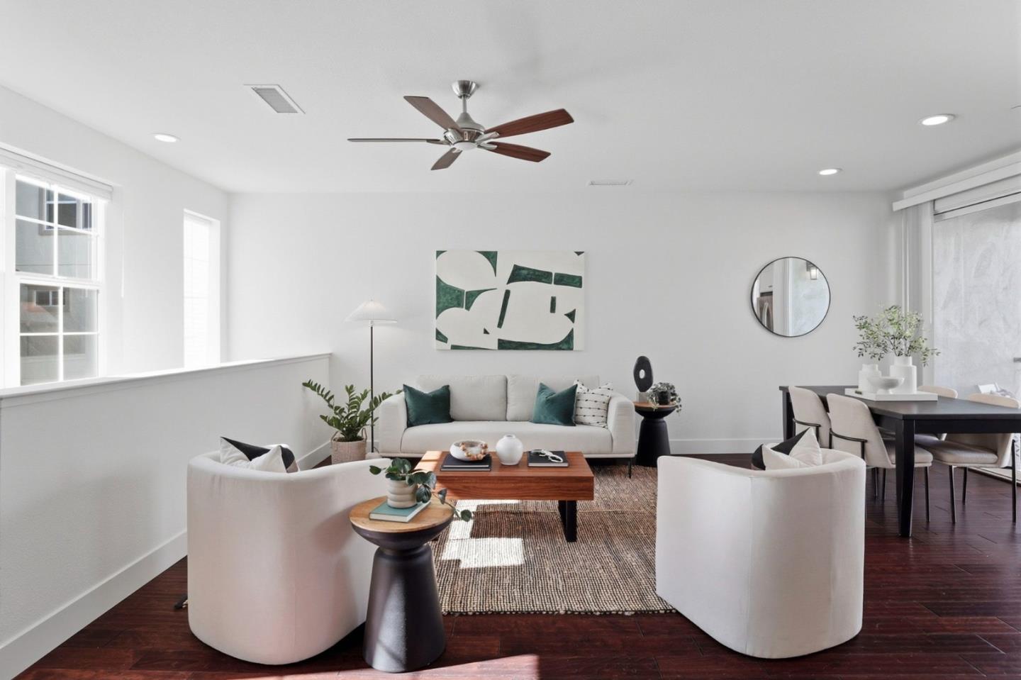 Front Image Thumbnail for ML82033675