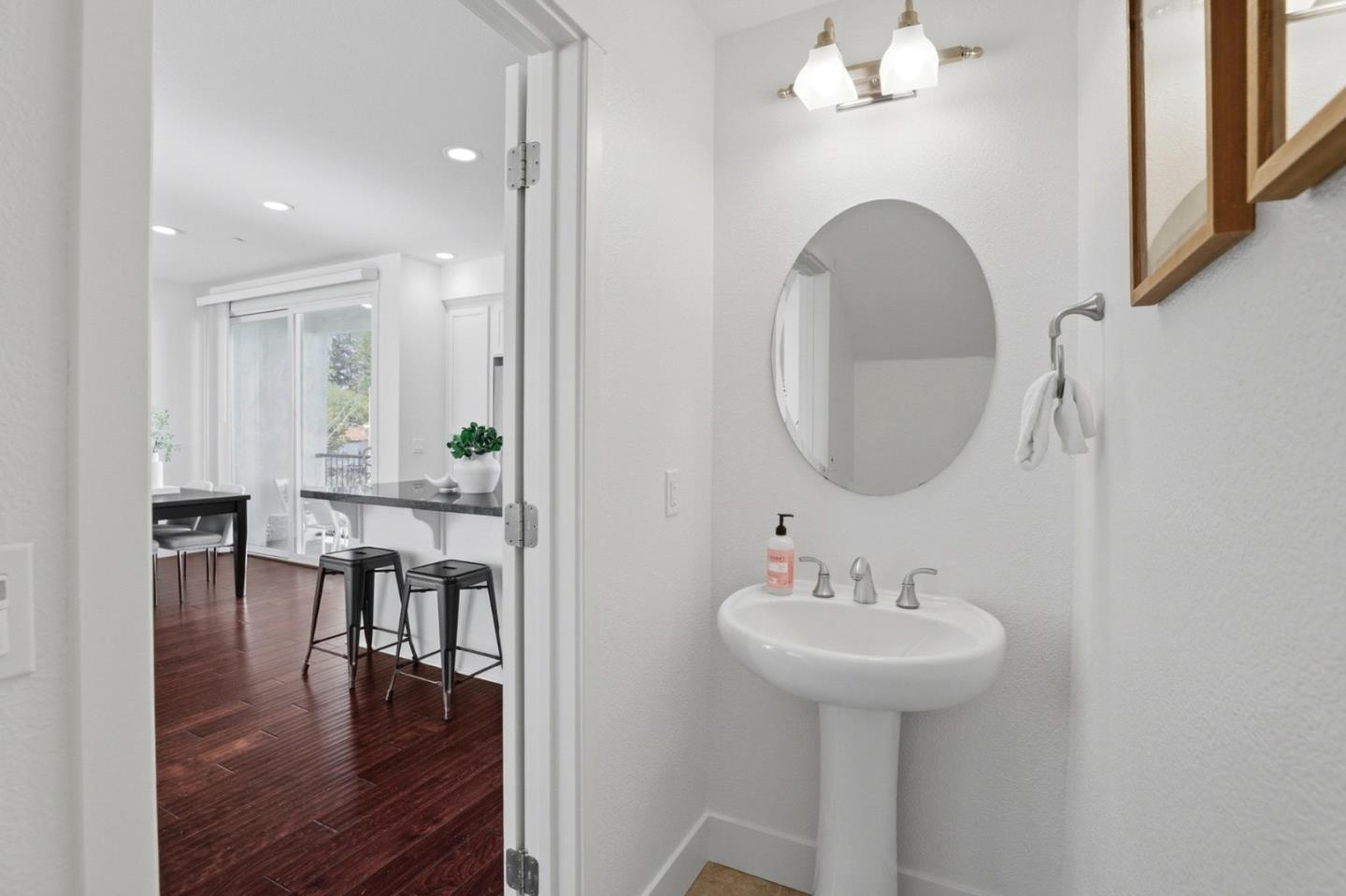 Detail Gallery Image 20 of 29 For 238 Carroll St #109,  Sunnyvale,  CA 94086 - 3 Beds | 2/1 Baths