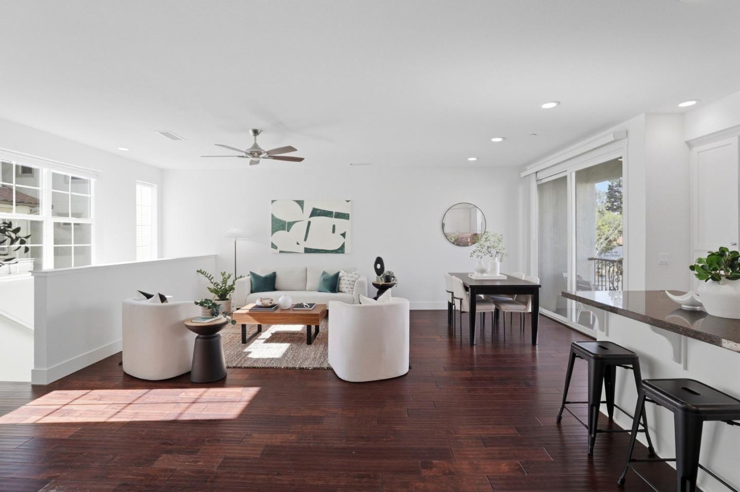 Detail Gallery Image 9 of 29 For 238 Carroll St #109,  Sunnyvale,  CA 94086 - 3 Beds | 2/1 Baths