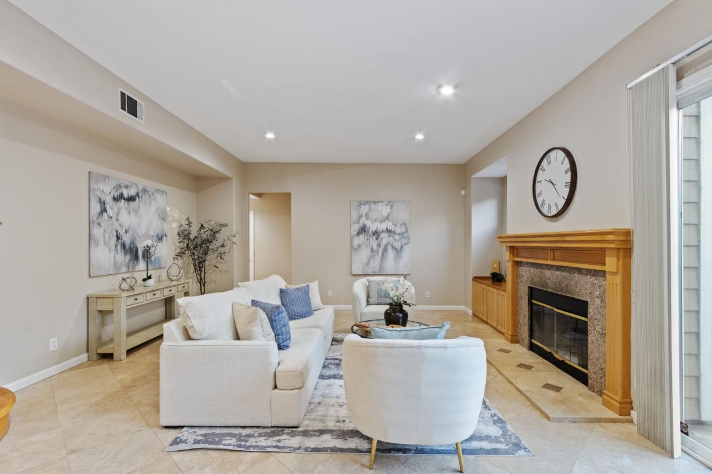 Detail Gallery Image 26 of 68 For 102 Forest Hill Dr, Clayton,  CA 94517 - 5 Beds | 3 Baths