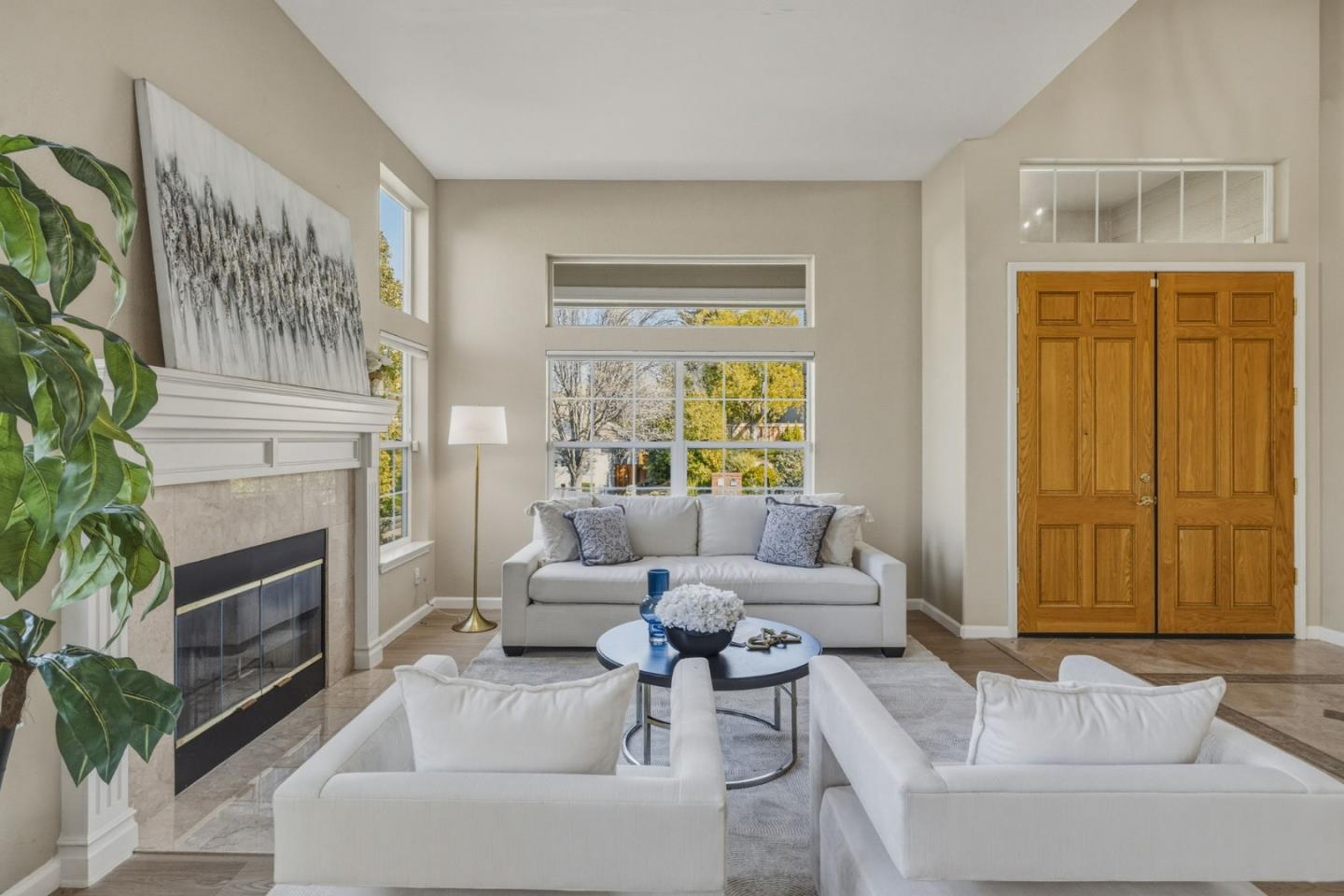 Detail Gallery Image 8 of 68 For 102 Forest Hill Dr, Clayton,  CA 94517 - 5 Beds | 3 Baths