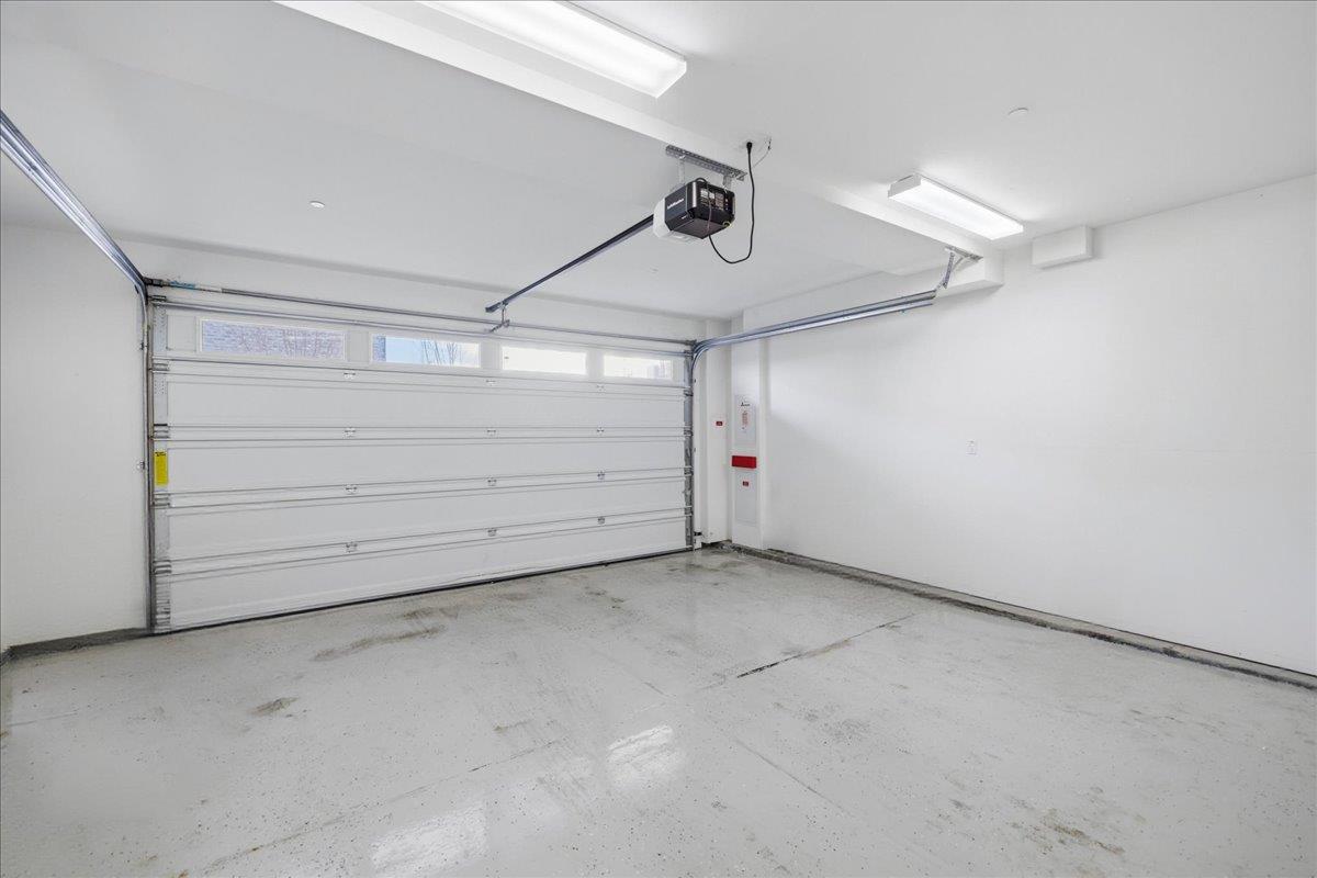 Detail Gallery Image 40 of 56 For 1121 Karlstad Dr, Sunnyvale,  CA 94089 - 3 Beds | 2/1 Baths