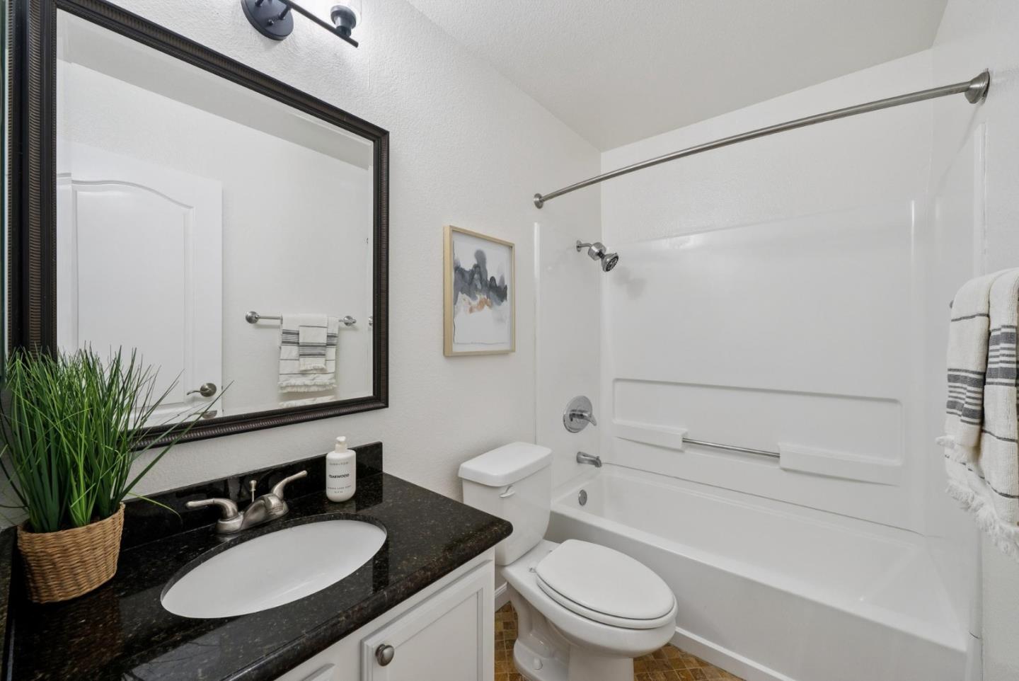 Detail Gallery Image 12 of 45 For 115 Reflections Dr #22,  San Ramon,  CA 94583 - 2 Beds | 2 Baths