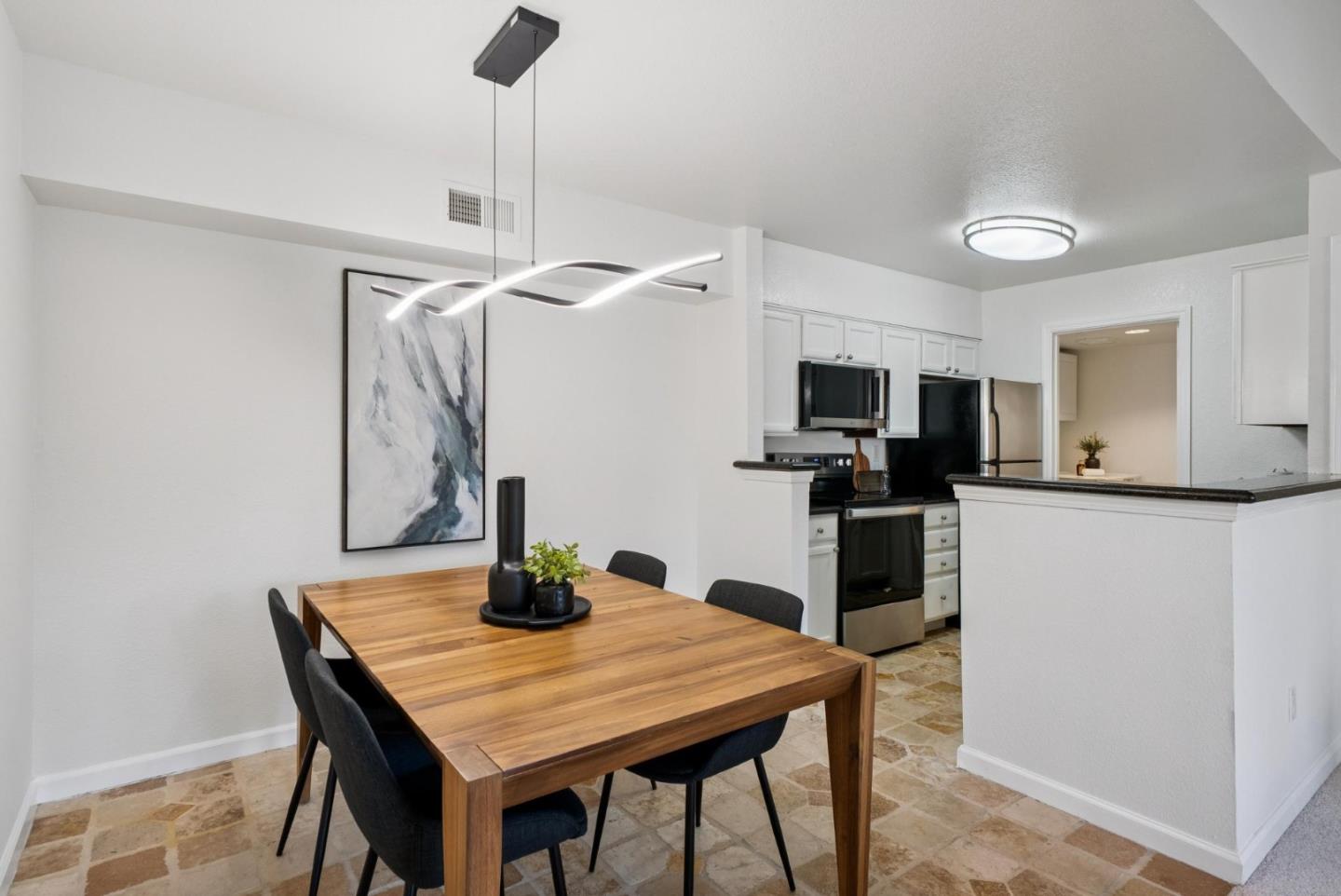 Detail Gallery Image 5 of 45 For 115 Reflections Dr #22,  San Ramon,  CA 94583 - 2 Beds | 2 Baths