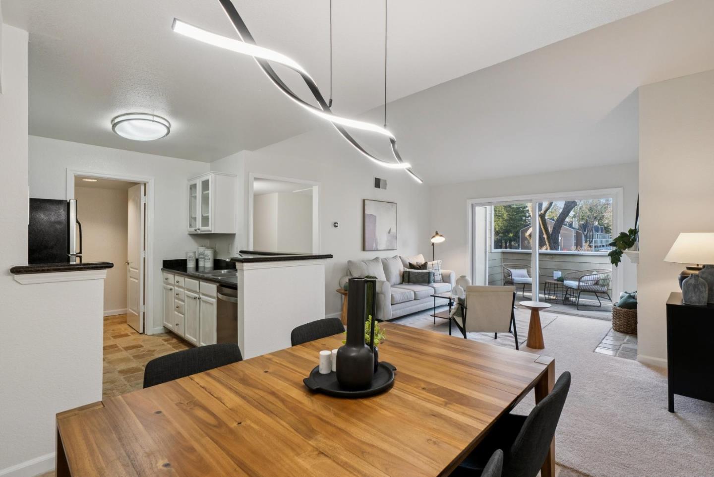 Detail Gallery Image 6 of 45 For 115 Reflections Dr #22,  San Ramon,  CA 94583 - 2 Beds | 2 Baths