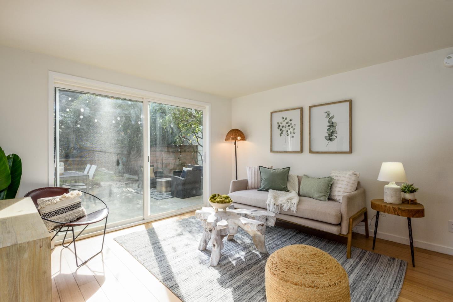 Detail Gallery Image 2 of 18 For 2367 Bay St Unit a,  San Francisco,  CA 94123 - 1 Beds | 1 Baths