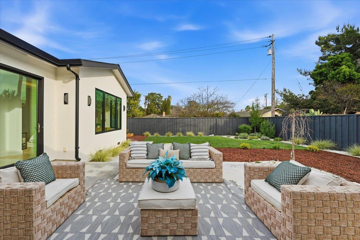 Detail Gallery Image 37 of 73 For 1340 Norman Dr, Sunnyvale,  CA 94087 - 5 Beds | 4/1 Baths