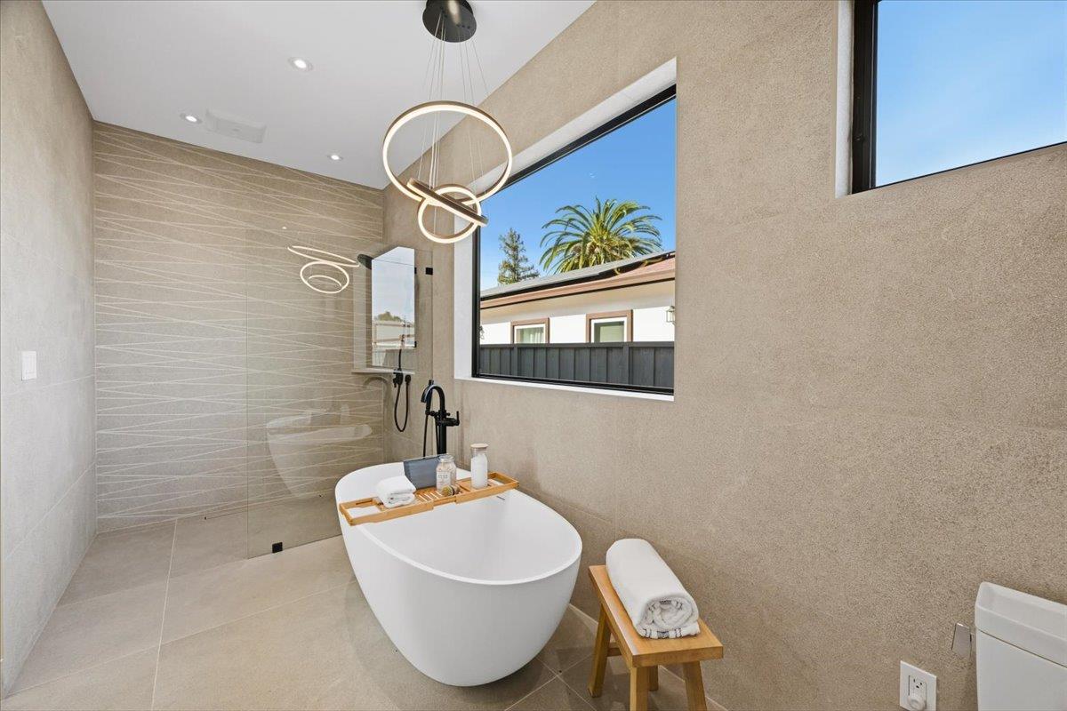 Detail Gallery Image 47 of 73 For 1340 Norman Dr, Sunnyvale,  CA 94087 - 5 Beds | 4/1 Baths