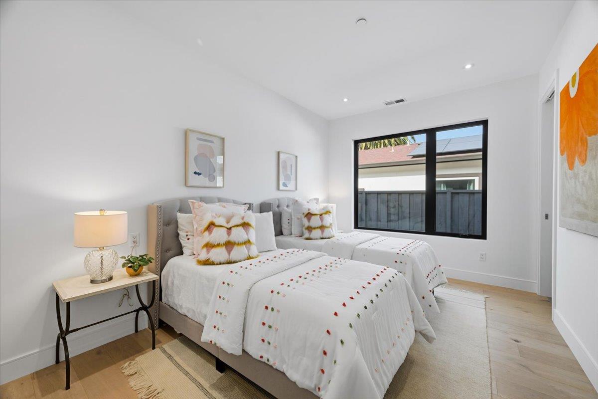 Detail Gallery Image 52 of 73 For 1340 Norman Dr, Sunnyvale,  CA 94087 - 5 Beds | 4/1 Baths