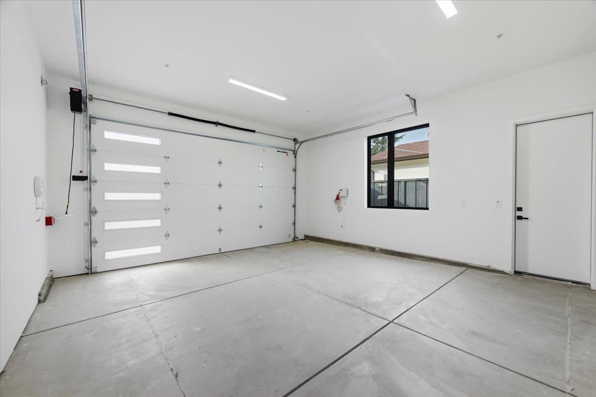 Detail Gallery Image 62 of 73 For 1340 Norman Dr, Sunnyvale,  CA 94087 - 5 Beds | 4/1 Baths