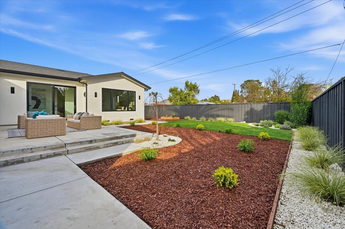 Detail Gallery Image 63 of 73 For 1340 Norman Dr, Sunnyvale,  CA 94087 - 5 Beds | 4/1 Baths