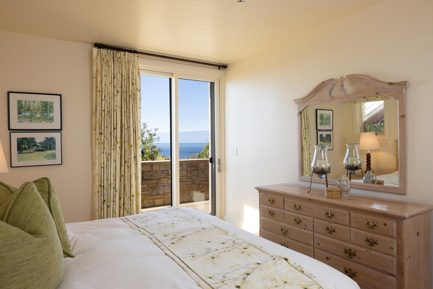 Detail Gallery Image 29 of 40 For 104 Yankee Point Dr, Carmel,  CA 93923 - 3 Beds | 4 Baths