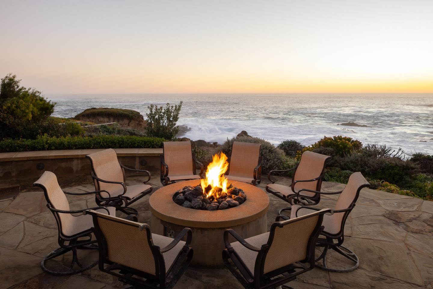 Detail Gallery Image 34 of 40 For 104 Yankee Point Dr, Carmel,  CA 93923 - 3 Beds | 4 Baths