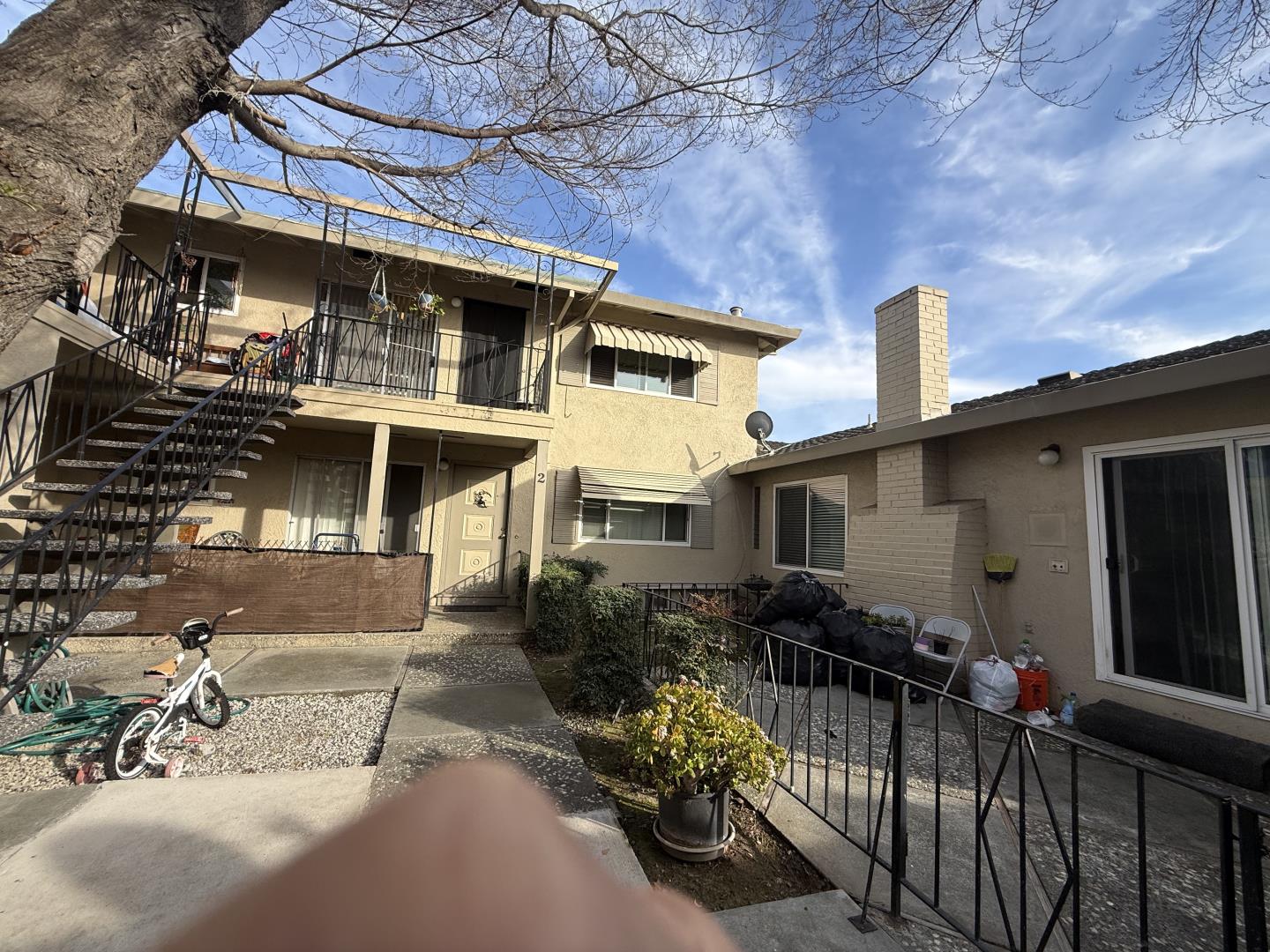 Detail Gallery Image 2 of 9 For 3173 Neal Ave #1,  San Jose,  CA 95117 - 2 Beds | 1 Baths