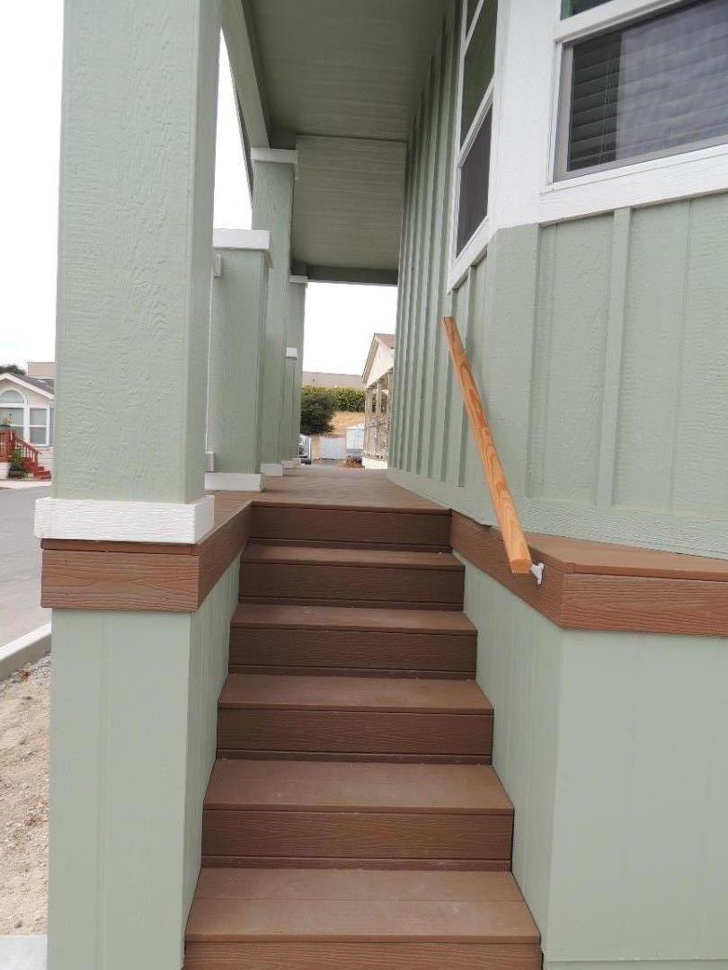 Detail Gallery Image 10 of 10 For 144 Holm Rd #93,  Watsonville,  CA 95076 - 3 Beds | 2 Baths