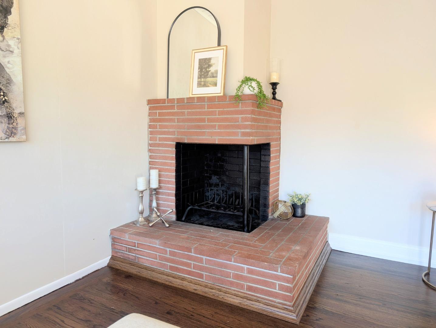 Detail Gallery Image 4 of 29 For 240 Lauren Ave, Pacifica,  CA 94044 - 3 Beds | 2 Baths