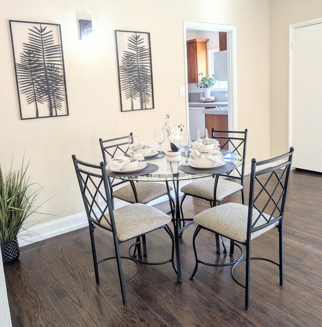 Detail Gallery Image 5 of 29 For 240 Lauren Ave, Pacifica,  CA 94044 - 3 Beds | 2 Baths