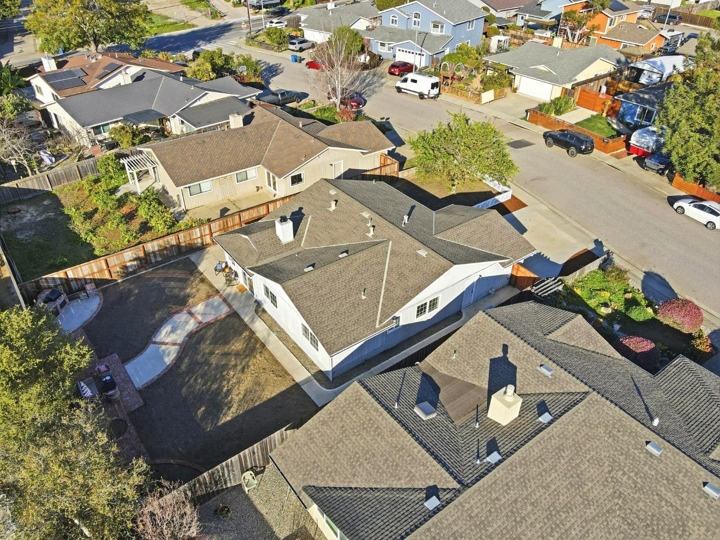 Detail Gallery Image 38 of 43 For 2027 Koopmans Ave, Santa Cruz,  CA 95062 - 3 Beds | 2 Baths