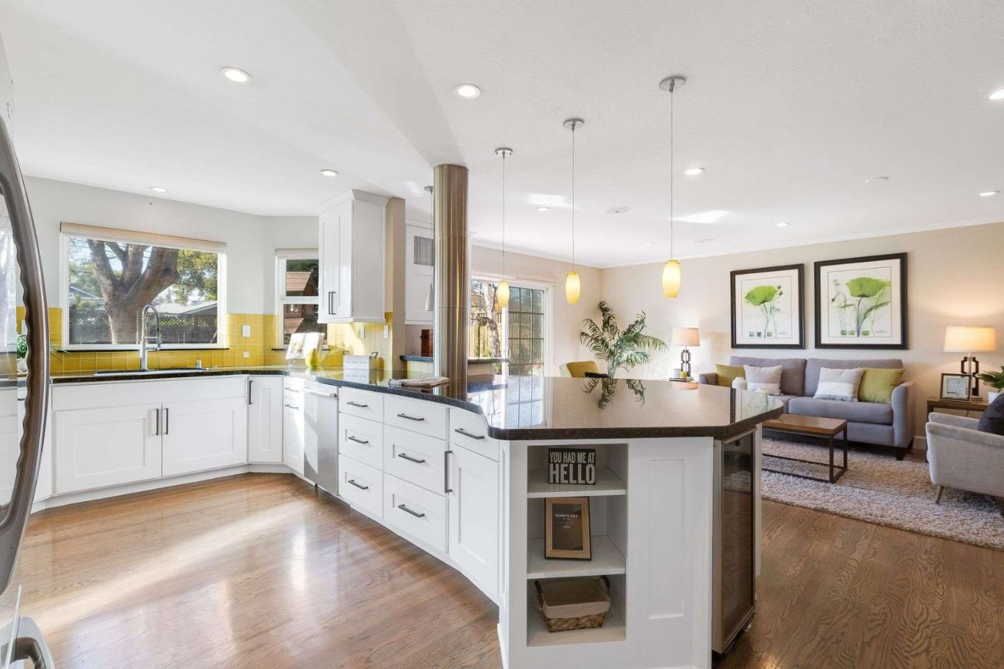 Detail Gallery Image 11 of 50 For 1063 Ginger Ln, San Jose,  CA 95128 - 4 Beds | 2/1 Baths