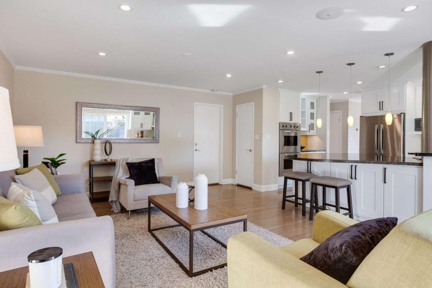 Detail Gallery Image 18 of 50 For 1063 Ginger Ln, San Jose,  CA 95128 - 4 Beds | 2/1 Baths