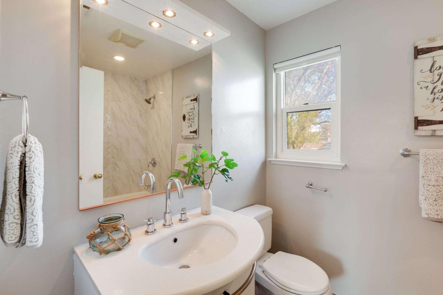 Detail Gallery Image 24 of 50 For 1063 Ginger Ln, San Jose,  CA 95128 - 4 Beds | 2/1 Baths