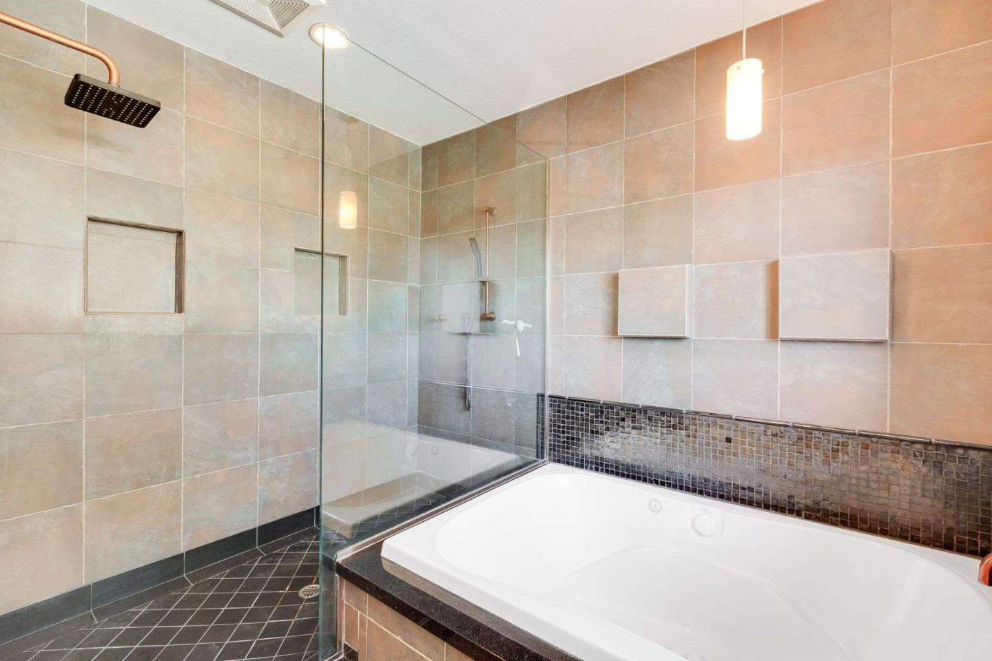 Detail Gallery Image 32 of 50 For 1063 Ginger Ln, San Jose,  CA 95128 - 4 Beds | 2/1 Baths