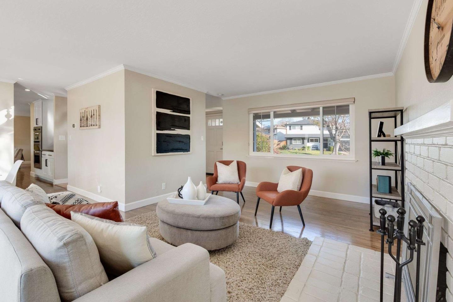 Detail Gallery Image 8 of 50 For 1063 Ginger Ln, San Jose,  CA 95128 - 4 Beds | 2/1 Baths