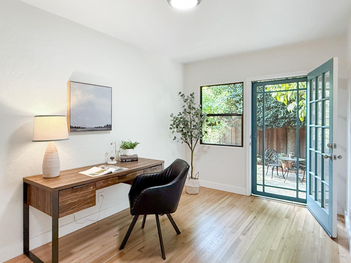 Detail Gallery Image 25 of 55 For 625 Gilroy Dr, Capitola,  CA 95010 - 2 Beds | 1 Baths