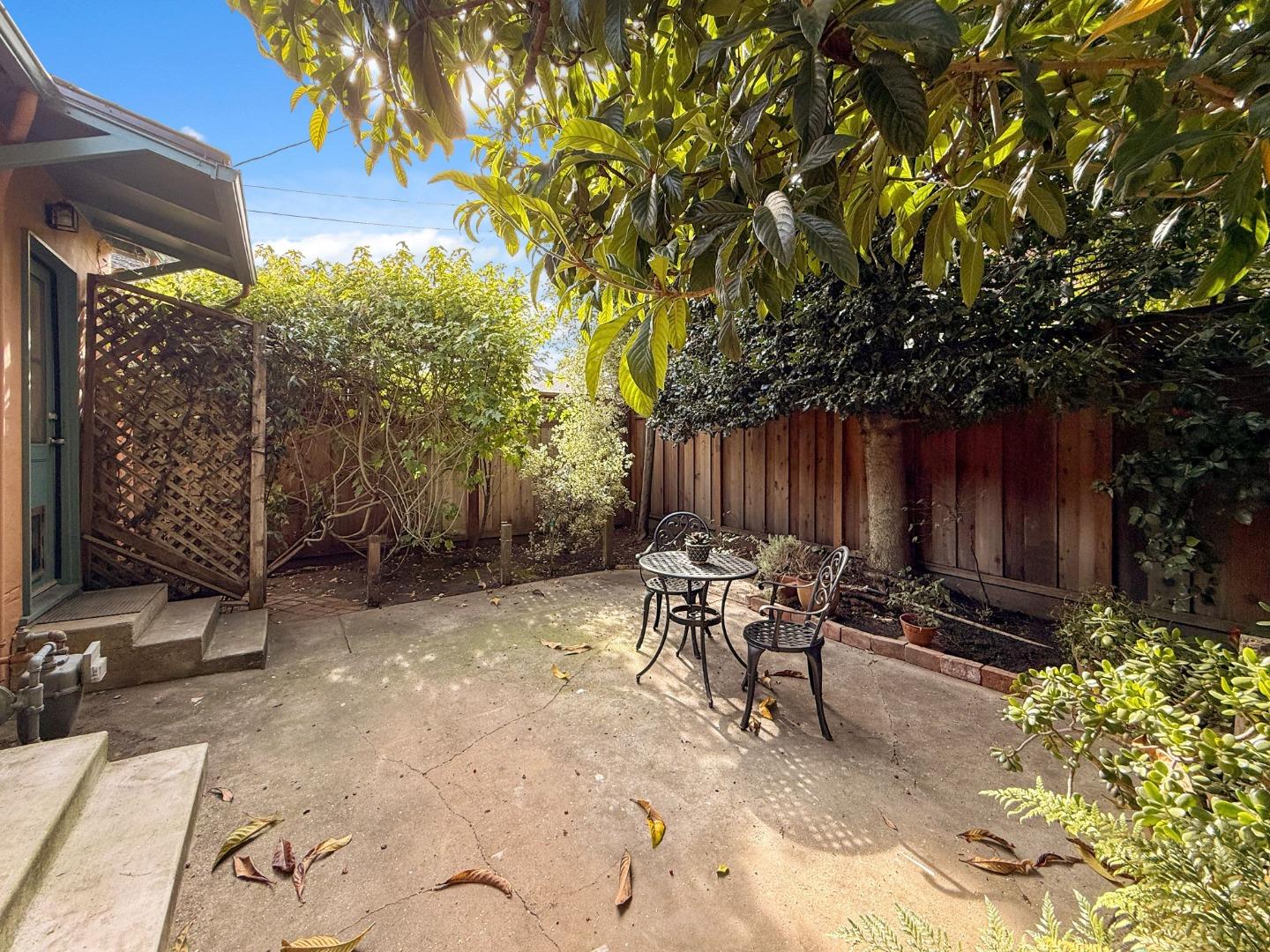 Detail Gallery Image 32 of 55 For 625 Gilroy Dr, Capitola,  CA 95010 - 2 Beds | 1 Baths