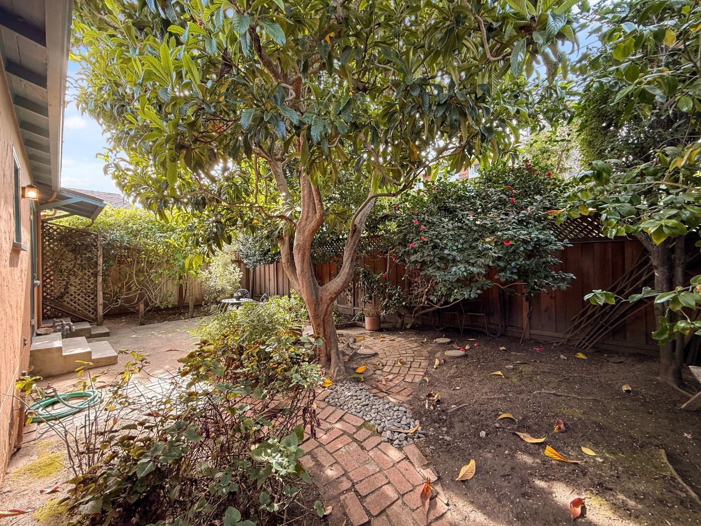 Detail Gallery Image 33 of 55 For 625 Gilroy Dr, Capitola,  CA 95010 - 2 Beds | 1 Baths