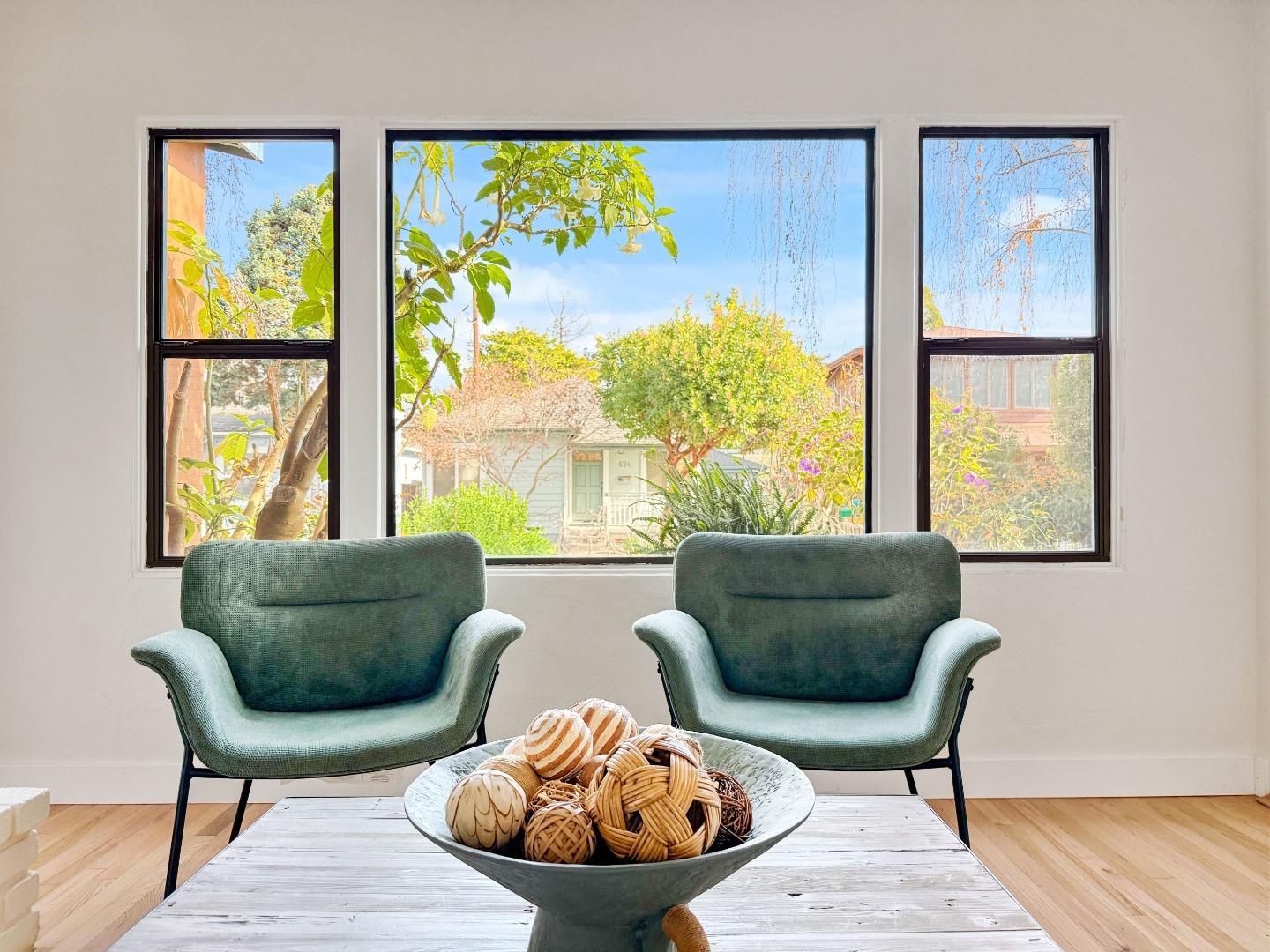 Detail Gallery Image 6 of 55 For 625 Gilroy Dr, Capitola,  CA 95010 - 2 Beds | 1 Baths