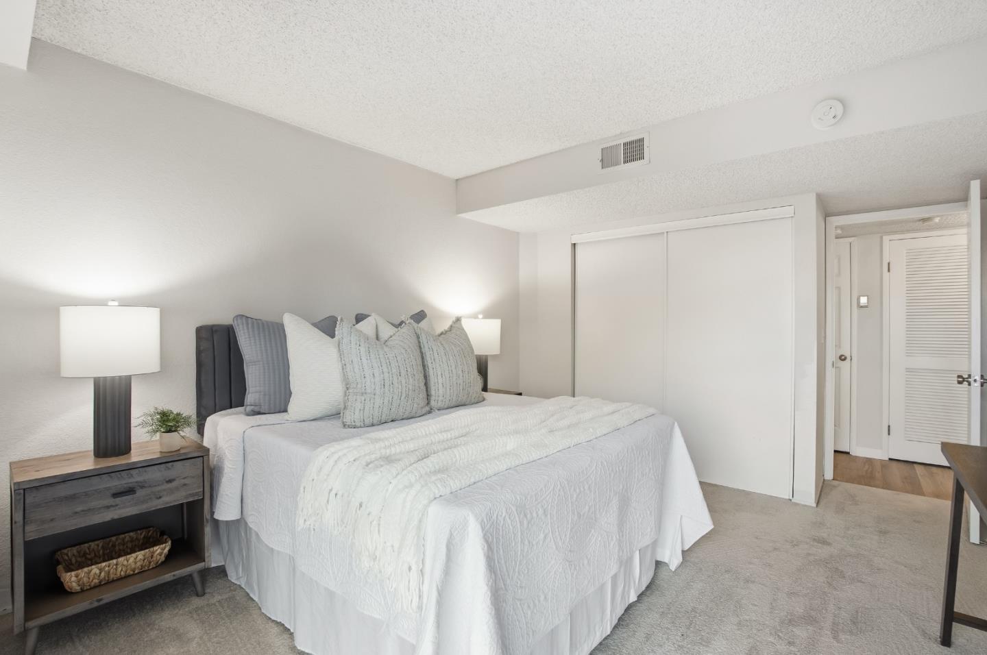 Detail Gallery Image 26 of 42 For 35 W 20th Ave #203,  San Mateo,  CA 94403 - 2 Beds | 2 Baths