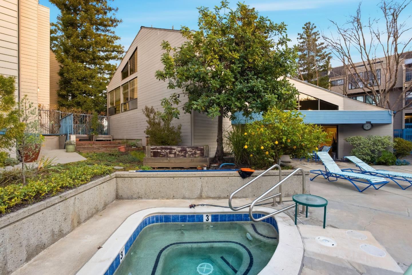 Detail Gallery Image 32 of 42 For 35 W 20th Ave #203,  San Mateo,  CA 94403 - 2 Beds | 2 Baths