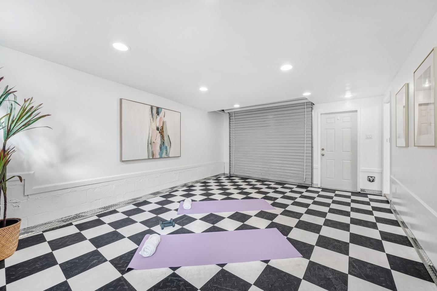 Detail Gallery Image 22 of 30 For 408 Cypress Ave, Millbrae,  CA 94030 - 3 Beds | 1/1 Baths