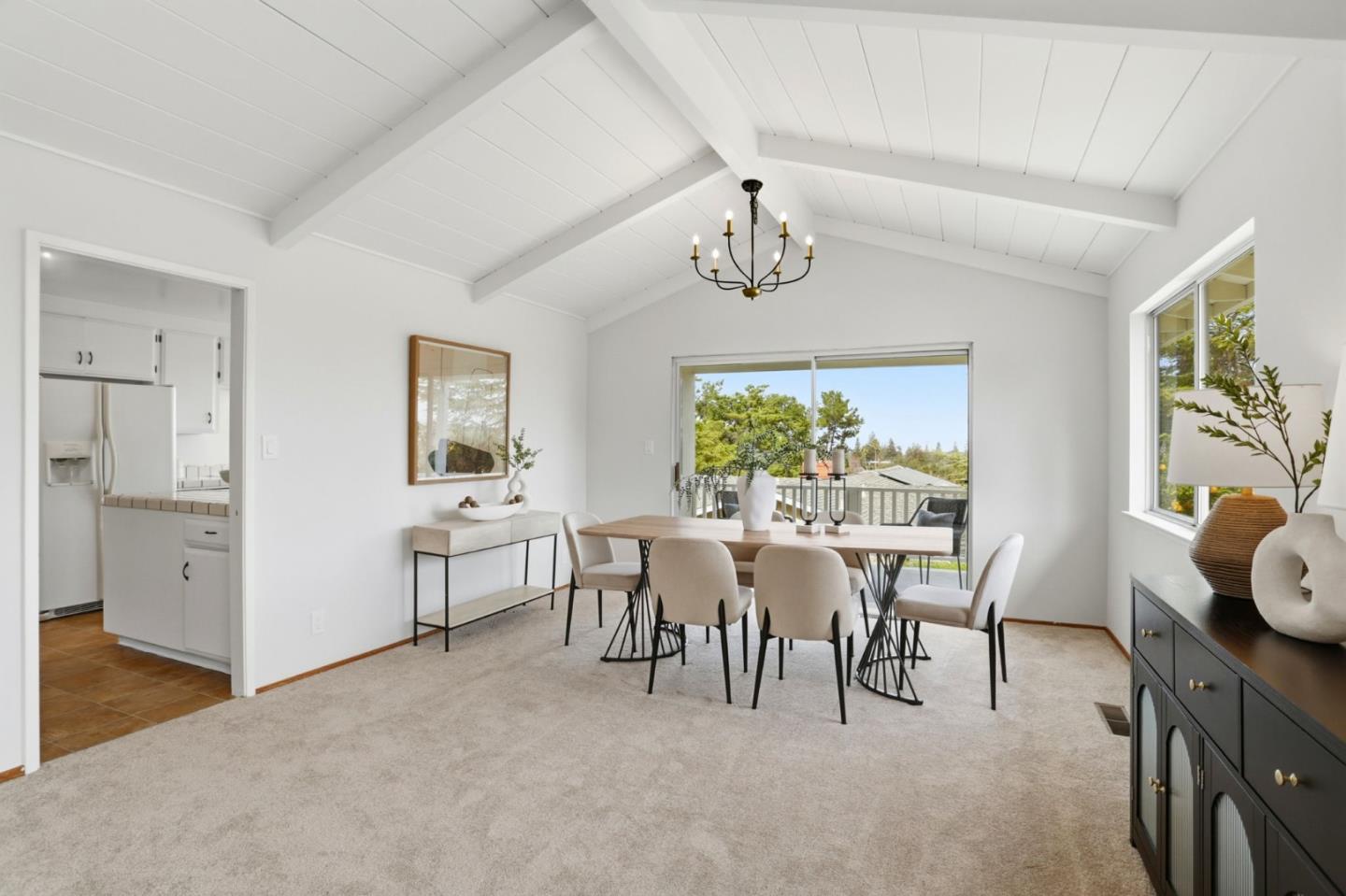 Detail Gallery Image 19 of 48 For 945 Andover Way, Los Altos,  CA 94024 - 5 Beds | 3 Baths