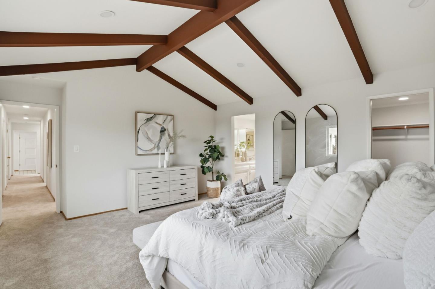 Detail Gallery Image 30 of 48 For 945 Andover Way, Los Altos,  CA 94024 - 5 Beds | 3 Baths