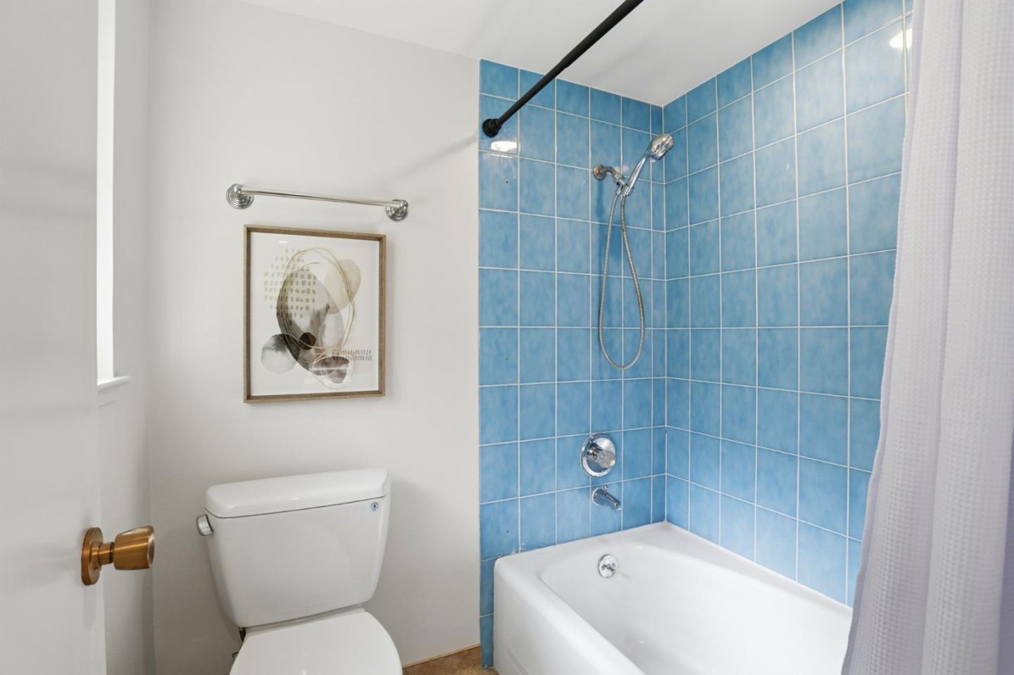 Detail Gallery Image 35 of 48 For 945 Andover Way, Los Altos,  CA 94024 - 5 Beds | 3 Baths