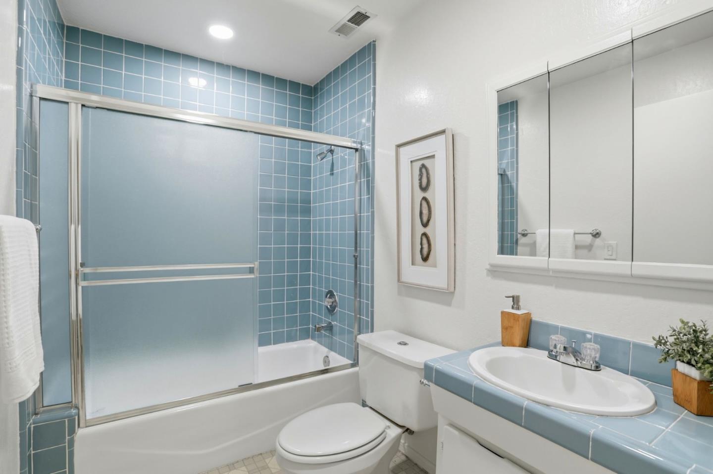 Detail Gallery Image 37 of 48 For 945 Andover Way, Los Altos,  CA 94024 - 5 Beds | 3 Baths