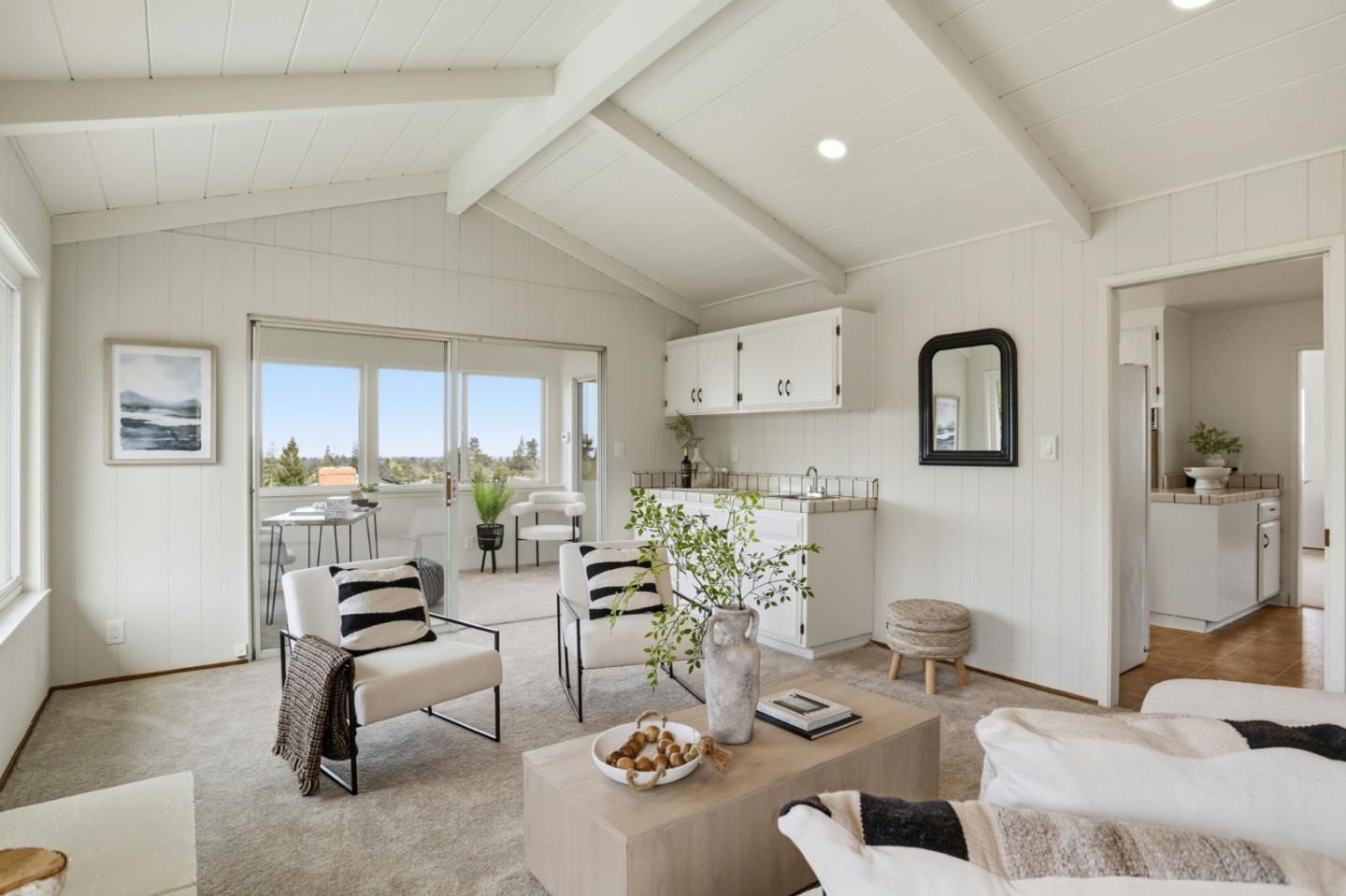 Detail Gallery Image 9 of 48 For 945 Andover Way, Los Altos,  CA 94024 - 5 Beds | 3 Baths