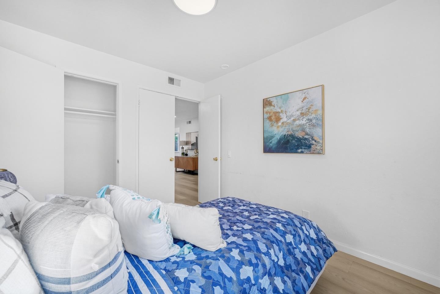 Detail Gallery Image 23 of 29 For 6290 Mahan Dr, San Jose,  CA 95123 - 3 Beds | 2 Baths